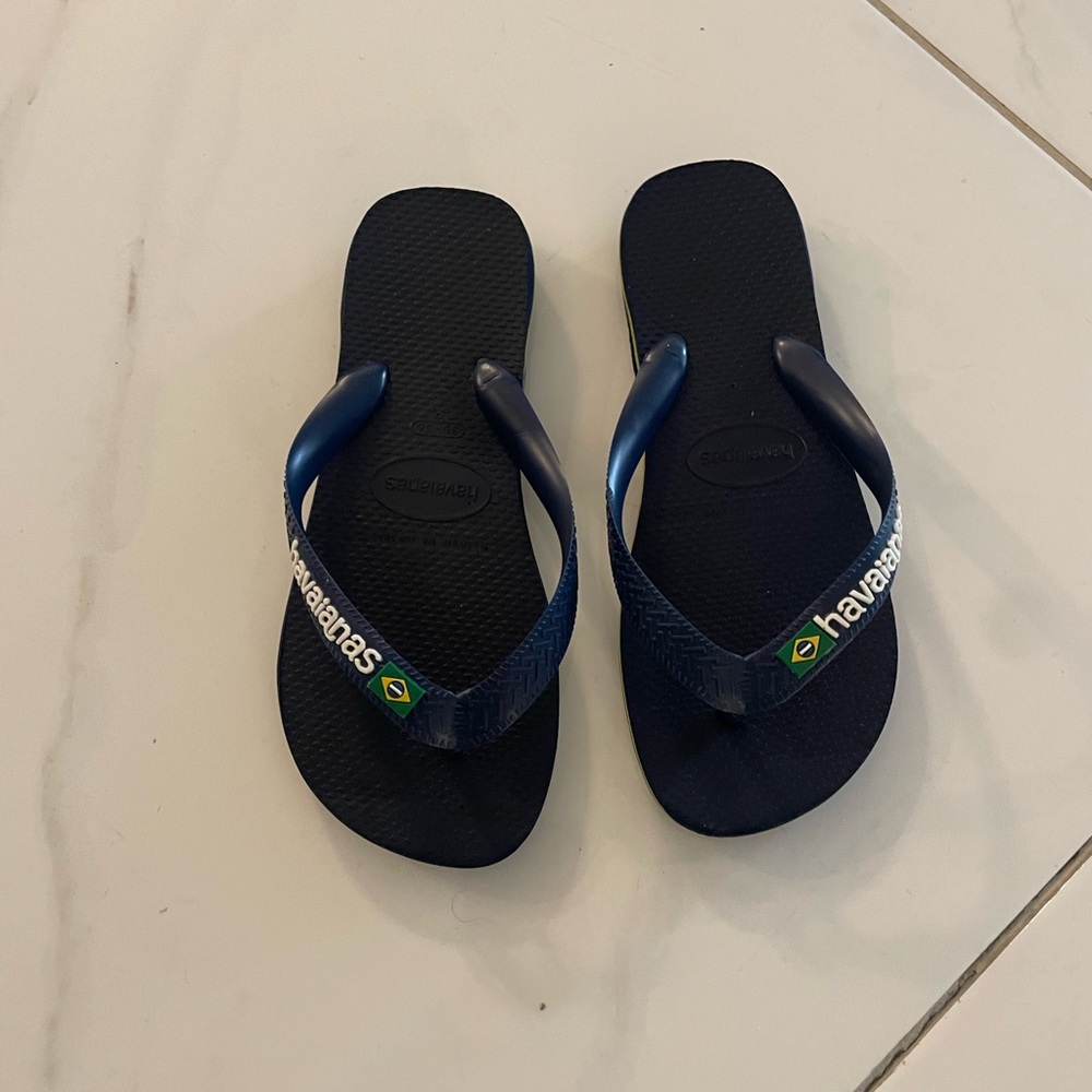 Havaianas Dark Blue Sandals